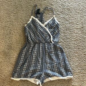 ADORABLE romper with lace details